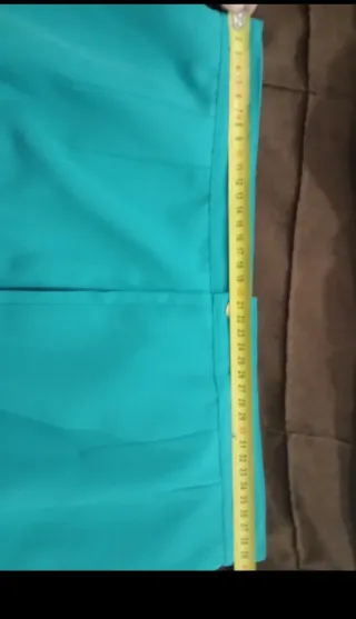 TRAJE CHAQUETA FALDA Y CAMISETA, TURQUESA