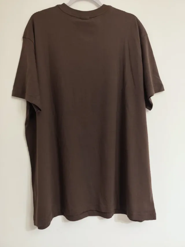 Camiseta Nike Mini Swoosh Marrón Talla XL