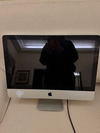 iMac 2011 Plata 21,5 pulgadas, ordenador