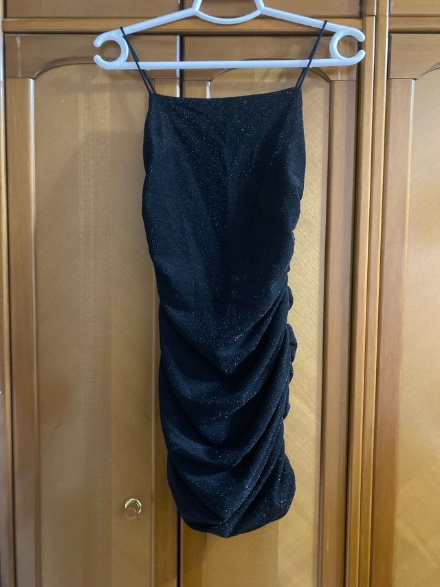 Vestido brillante tirantes corto