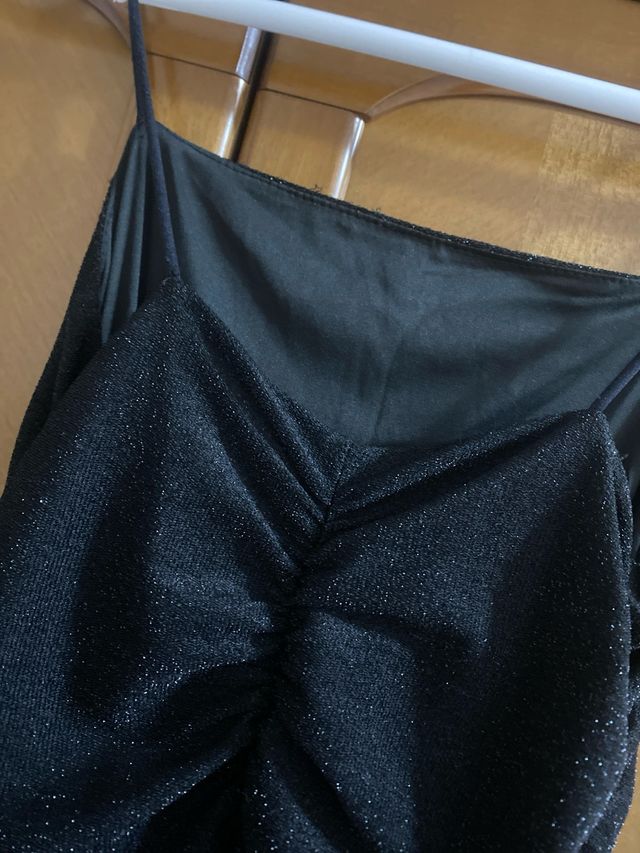 Vestido brillante tirantes corto