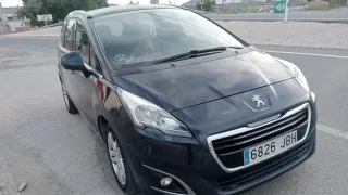 Peugeot 5008 2016