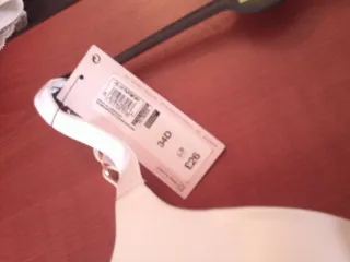 Soutien-gorge M&S 75D sous-vêtements beige dentell