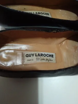 Zapatos de piel Guy Laroche negros