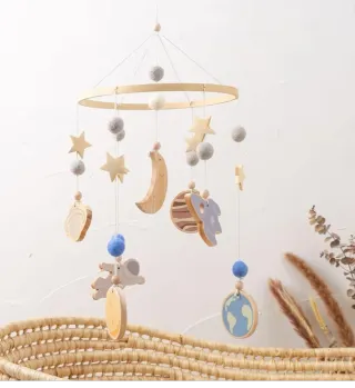 Móvil Cuna Espacial Madera