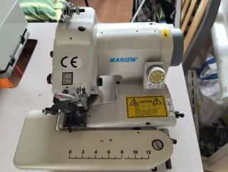 Máquina de coser industrial FOMAX