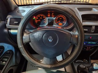 RENAULT Clio Dynamique 1.5dCi 65cv