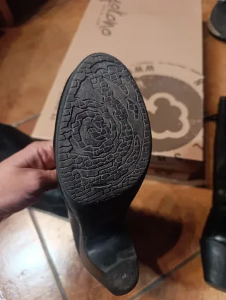 Botas Yokono de piel talla 37