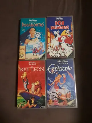 4 Películas VHS Disney Clásicos (Español)