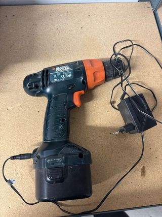 Taladro Black & Decker 12V