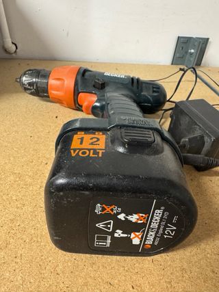 Taladro Black & Decker 12V