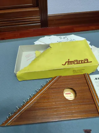 Simarra Cítara Antigua