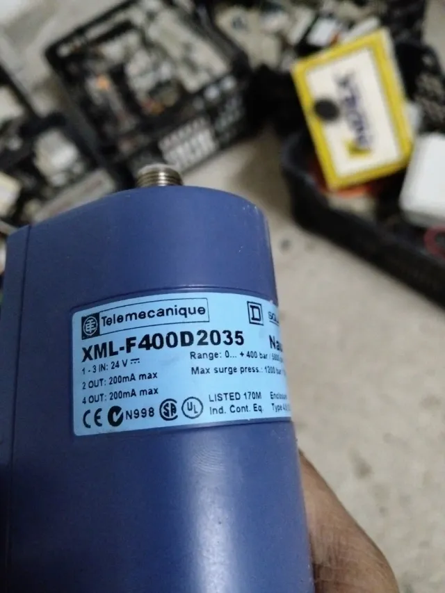 Presostato Telemecanique XML-F400D2035