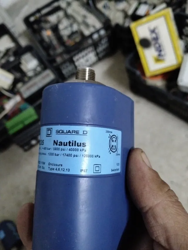 Presostato Telemecanique XML-F400D2035