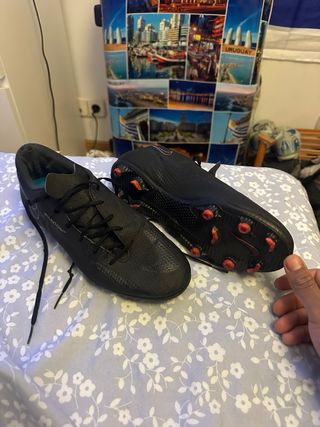Zapatos de fútbol Nike Phantom Negros