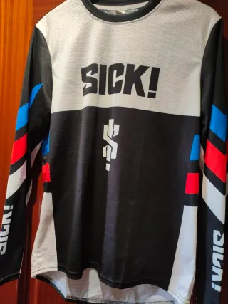 4 Camisetas MTB