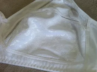 Soutien TRIUMPH 100B sem aro suporte firme