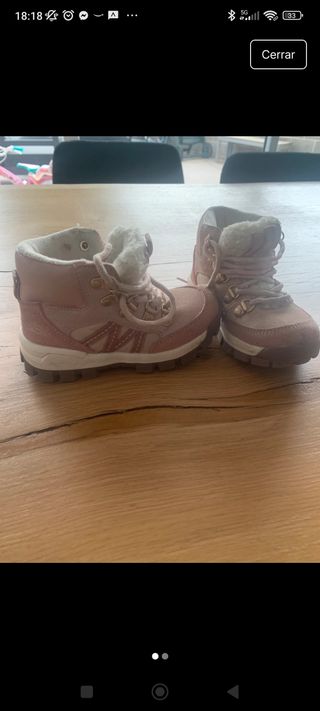 Bota niña Montaña Next Talla 24