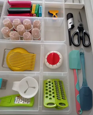 ORGANIZADOR DE CAJÓN CON COMPARTIMENTO