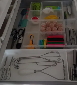 ORGANIZADOR DE CAJÓN CON COMPARTIMENTO