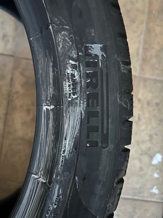 Neumáticos Nieve 285/40 R20