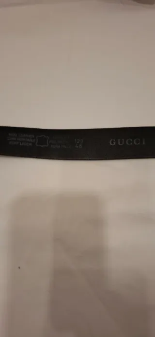 Cinturón Gucci Negro y Plateado Hebilla G