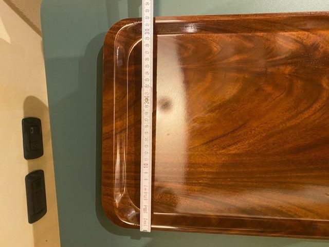 4 vassoi effetto legno.