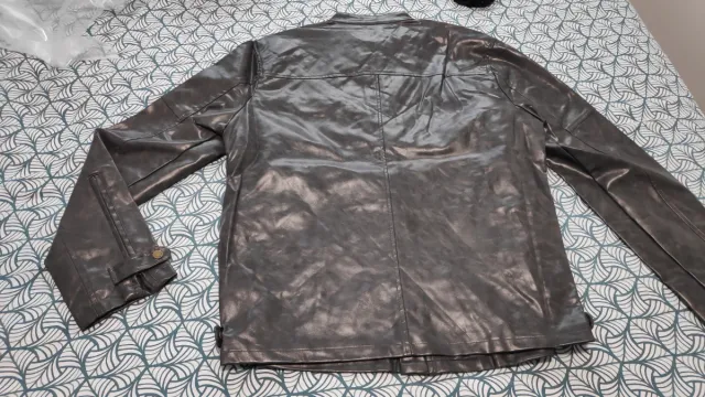 Cazadora cuero sintético PU negra