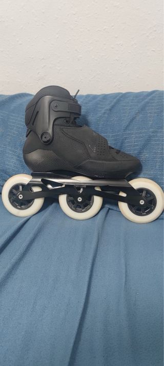 Patines Rollerblade E2 110 talla 42/5 como NUEVOS