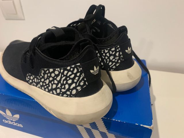 Zapatillas Adidas Talla 36.5 Negras