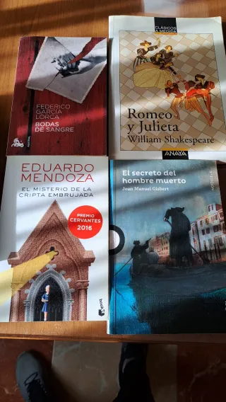 Cada libro 3 euros