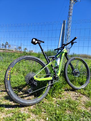 Bicicleta MTB Cannondale Scalpe 29er