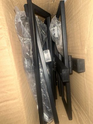 NUEVO Botellero de pared metal para 12 botellas