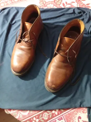 Botas de cuero piel marrones