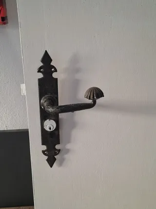 Puerta de madera 202x82 cm.