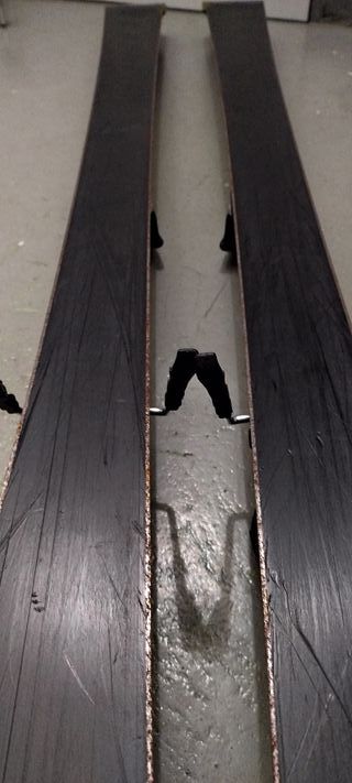 Esquís Nordica Adulto con Bastones