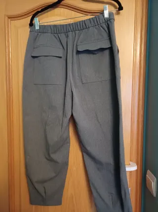 Pantalón Zara Gris Talla M