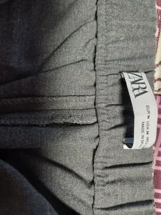 Pantalón Zara Gris Talla M