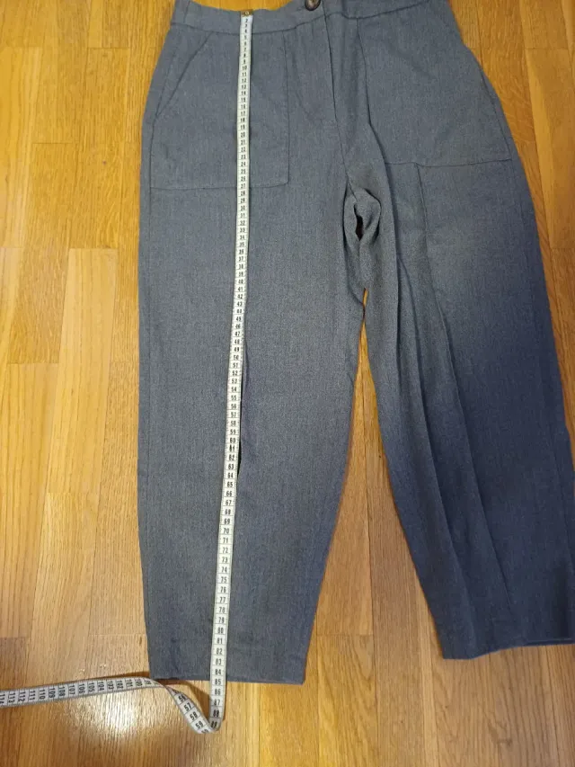 Pantalón Zara Gris Talla M