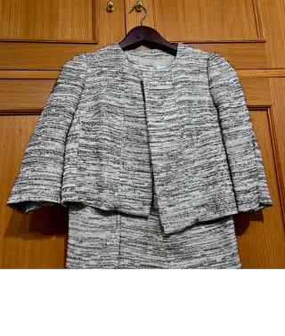 Traje Zara Falda Beige y Gris