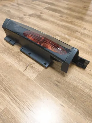 Piloto trasero derecho Renault Trafic