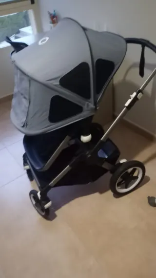 Carrito Bugaboo Fox 3 + Bolso+ capota de verano