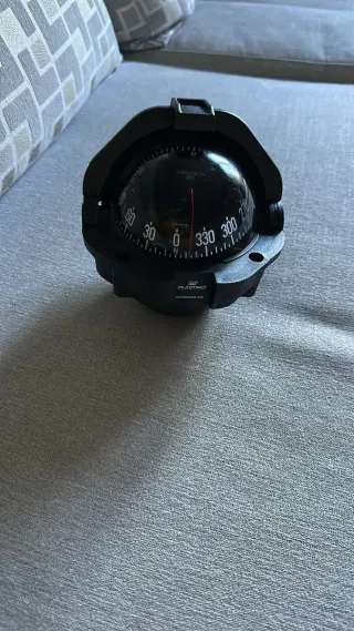 Brújula Marina Plastimo