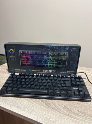 Teclado Mecánico Newskill Serike TKL RGB