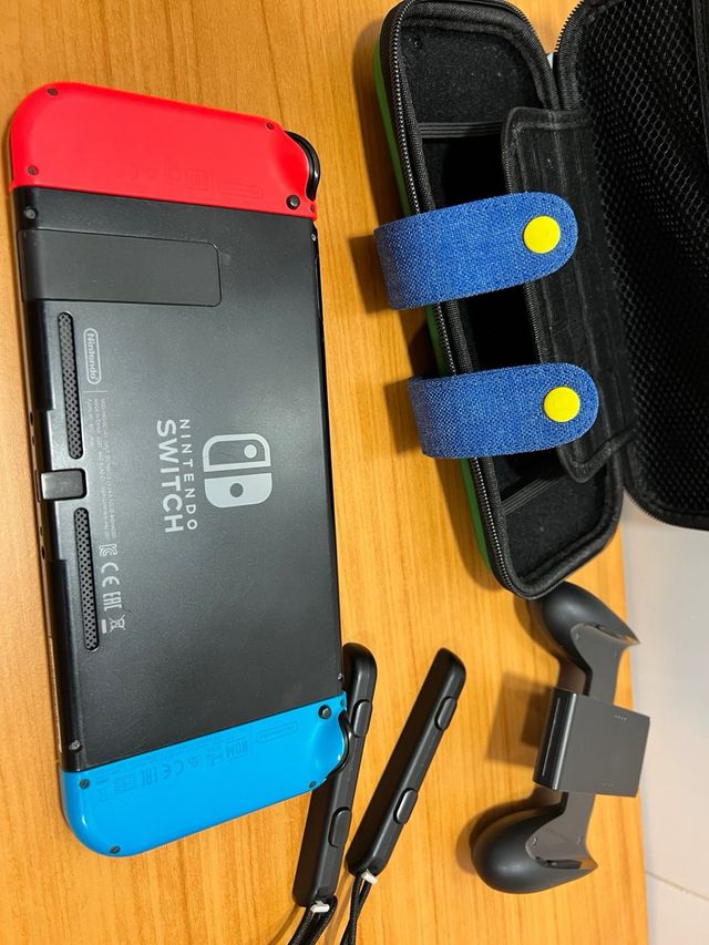Nintendo Switch con accessori