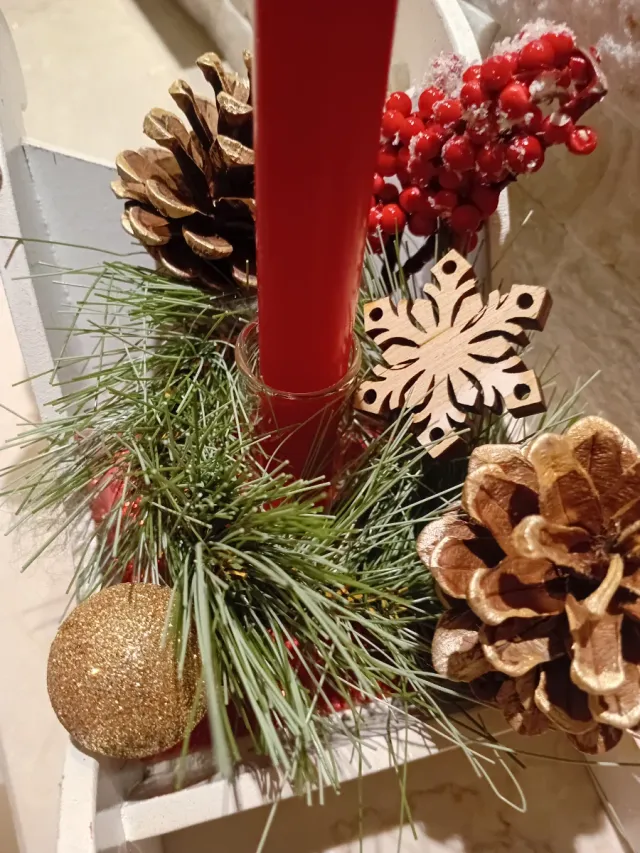 Slitta centrotavola natalizio in legno