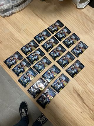 19 sobres de cromos dragon ball gt serie 1