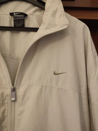 Giacca sportiva leggera Nike XL