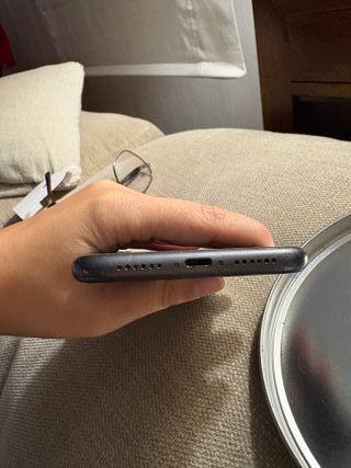 iPhone 11 128 GB Negro/Gris Usado