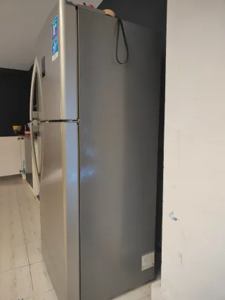 Frigorífico color gris